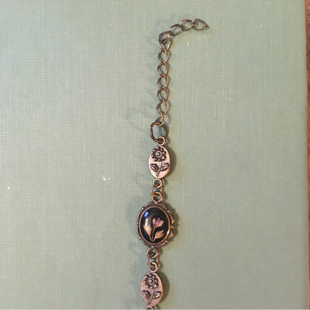 Handmade Pressed Flower Bracelet - Picture 6 of 7
